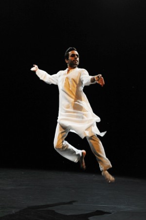 Aakash Odedra Company: Rising